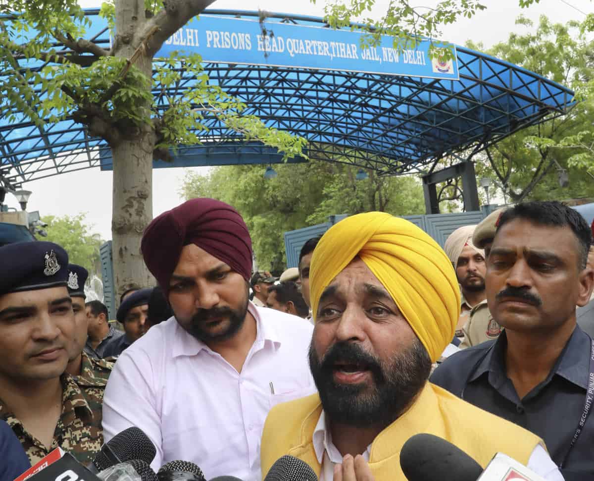 Punjab CM Bhagwant Mann at Tihar jail