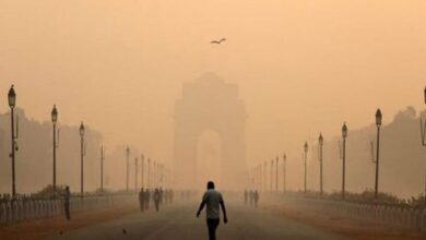 Delhi's air 'very poor' on morning after Diwali but relatively better than previous years