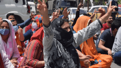 Terrorists kill Hindu teacher in J&K's Kulgam; Kashmiri Pandits threaten mass migration from valley