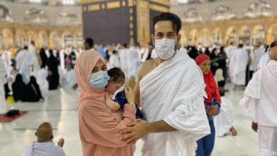 Irfan Pathan and his wife Safa Baig perform Umrah [Photos]