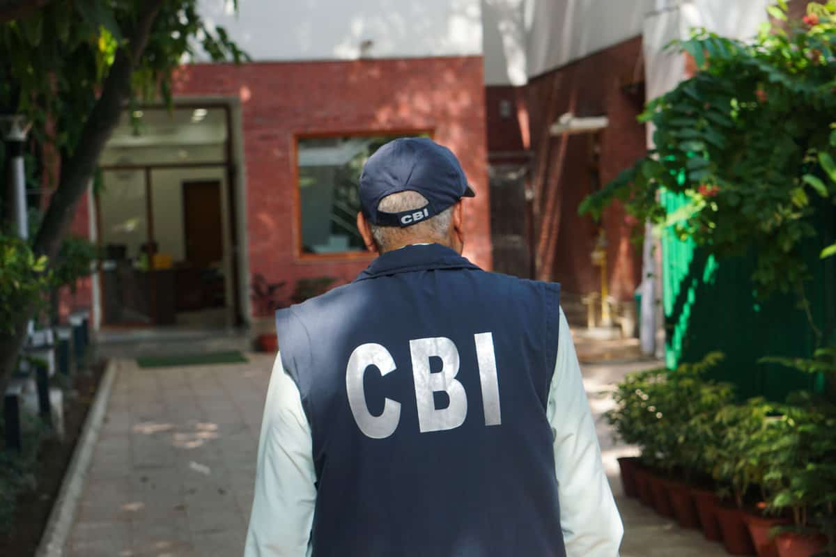 CBI moves SC challenging Bombay HC order granting bail to Anil Deshmukh