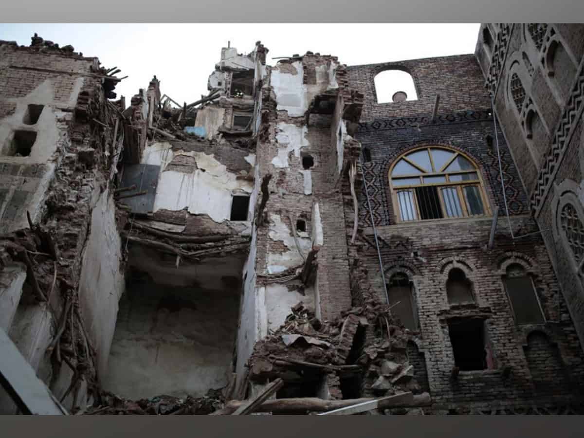 Torrential rains in Yemen: 10 Historic buildings collapses, 38 people killed in 2 days