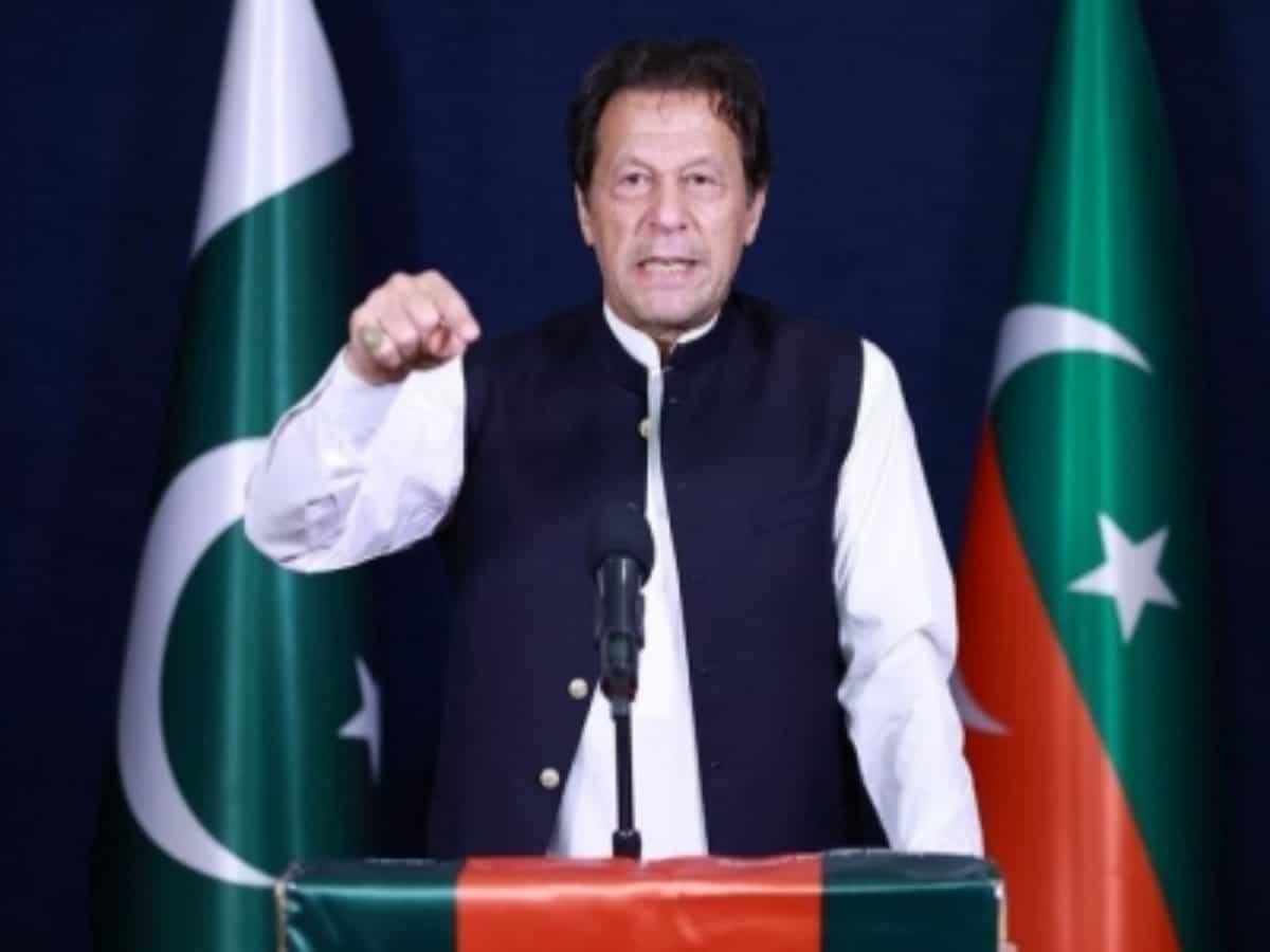 Pakistan Minister claims Imran is inviting martial law