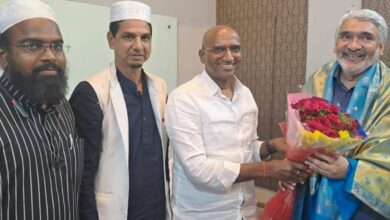 Former IPS officer Praveen Kumar meets Zaheeruddin Ali Khan