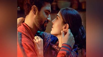 Vicky Kaushal, Sara Ali Khan's unseen pictures from sets of Laxman Utaker's next goes viral