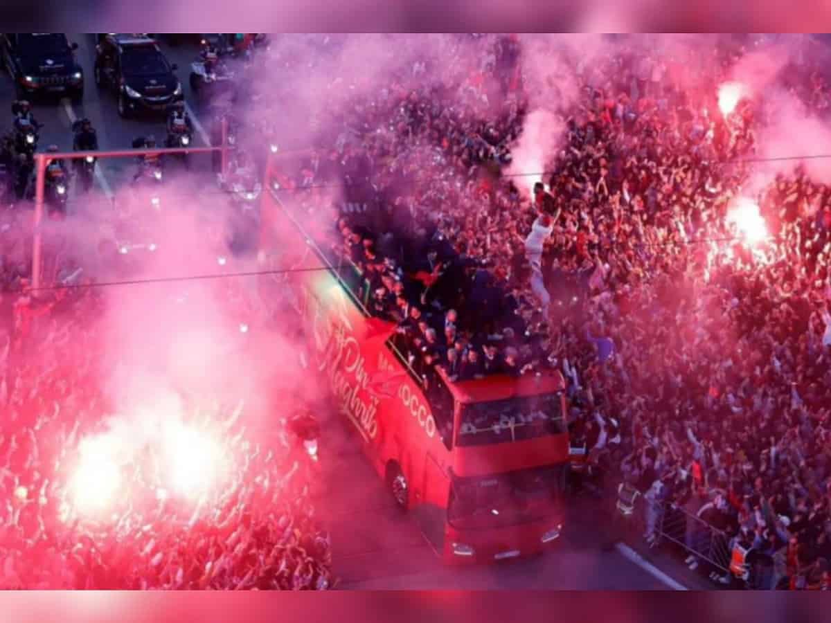 Moroccan football team receive hero’s welcome on return home
