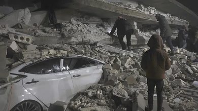 Over 640 dead, 2,950 injured in Turkey, Syria after powerful earthquake