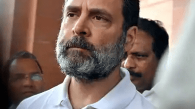 Hanuman Garhi priest offers his residence to Rahul