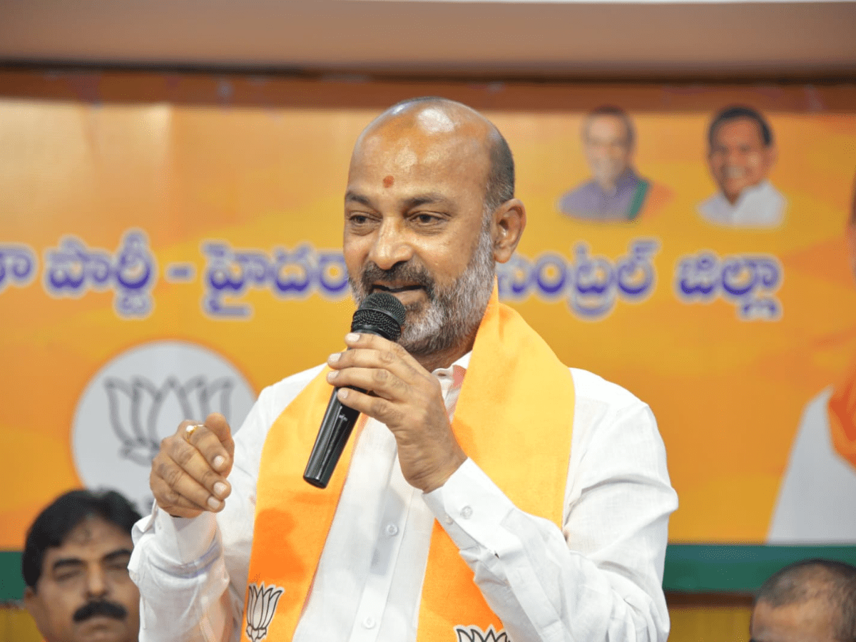 KCR should apologise to Dalits, says Telangana BJP chief