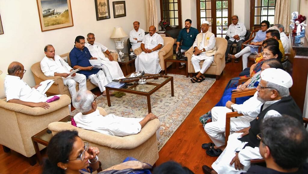 Sharad Pawar meets with NCP leaders in Delhi