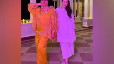 Karisma Kapoor wishes her 'lifeline' Kareena on birthday [Photos]