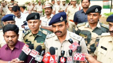 Telangana polls: Karimnagar Collector, Police Commissioner transferred