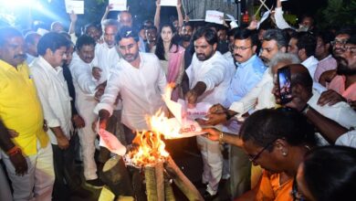 Lokesh participated in the cremation of Jaganasura
