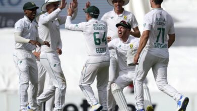 SA beat India by an innings and 32 runs in opening Test