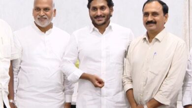 AP: YSRCP MLA returns to party two months after resignation