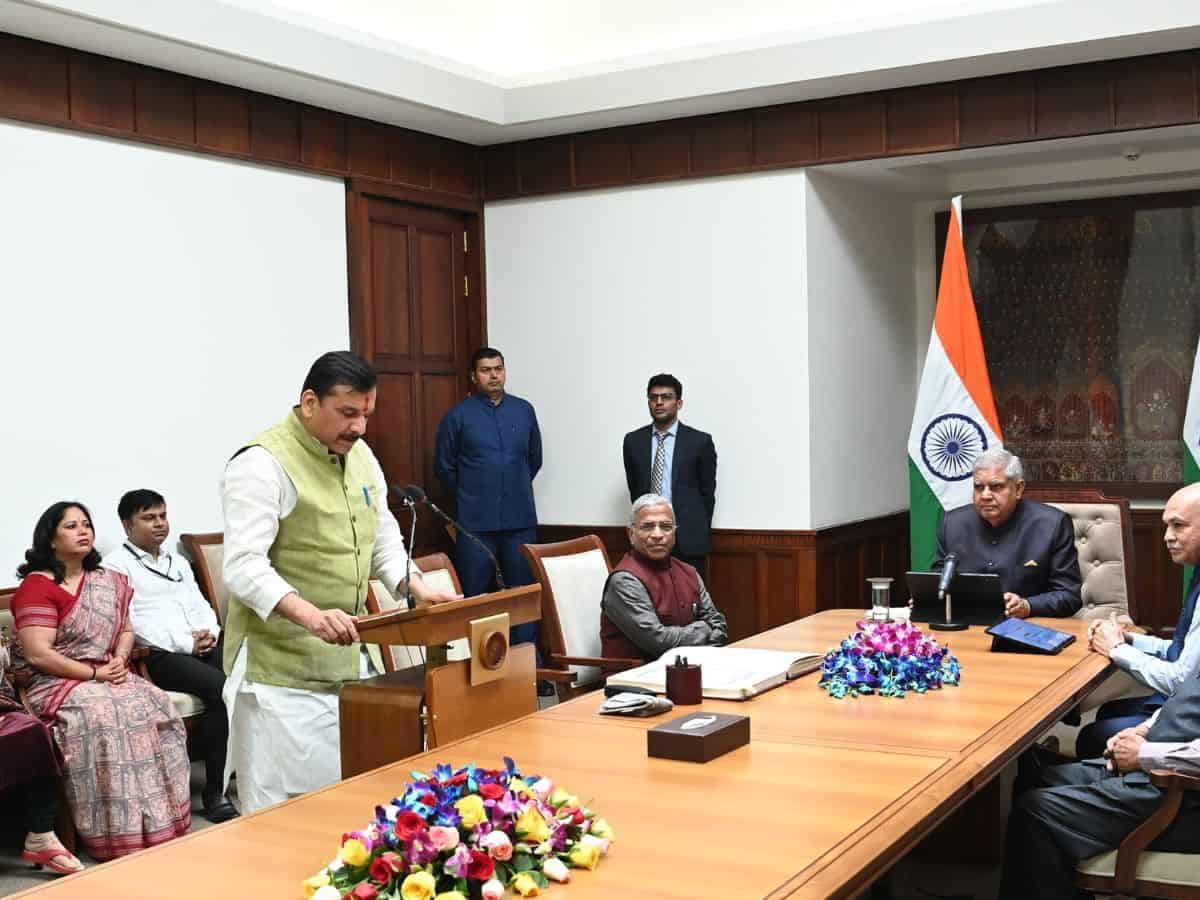 Delhi: AAP leader Sanjay Singh takes oath of RS MP