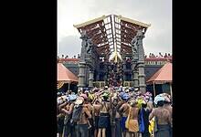 Devotees at Sabrimala temple