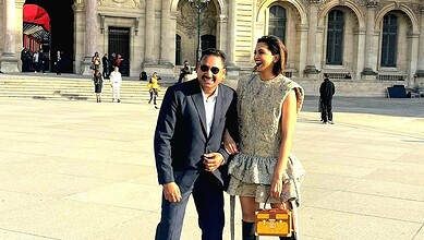 Deepika Padukone with her bodyguard Jalaluddin Shaikh