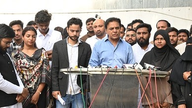 BRS working president addressing media along with MANUU students