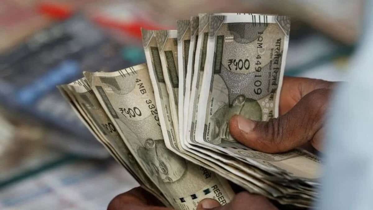 Rupee hits all-time low of 92 against US dollar in early trade