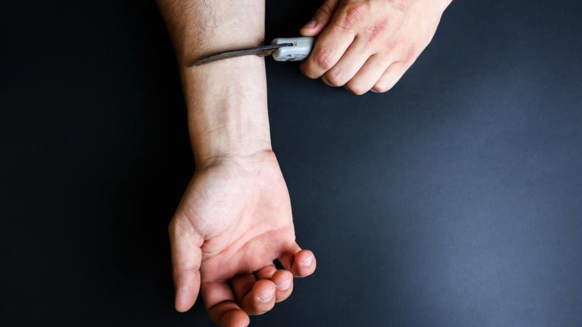 Representational image