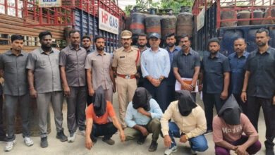 10 held for illegally selling gas cylinders