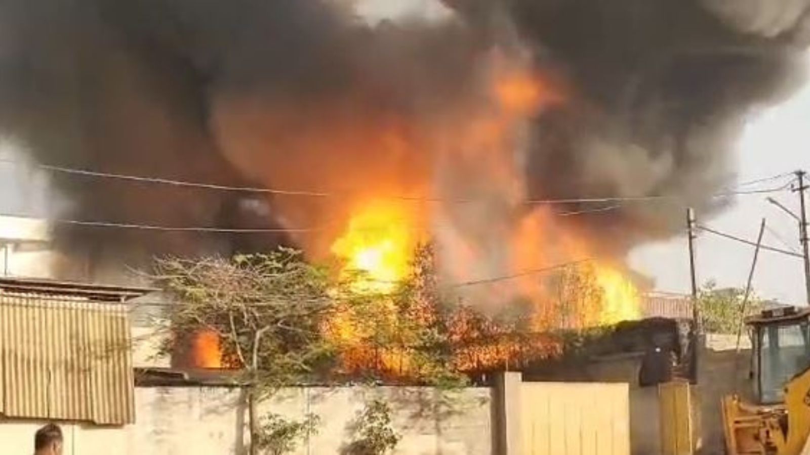 Fire breaks out at the warehouse in Jeedimetla