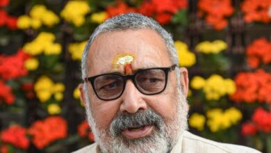 Congress biased towards Muslims, Modi is towards none: Giriraj