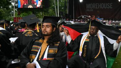 Morehouse College students turn their backs on Biden during graduation speech