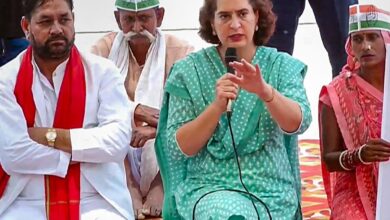 PM Modi gave country's 'entire wealth' to 'rich people': Priyanka Gandhi