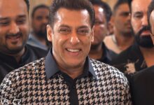 Salman Khan wishes 'Eid Mubarak' to fans, watch viral video