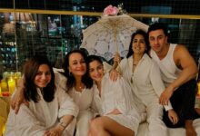 Alia Bhatt, Ranbir Kapoor host white-themed Mother's Day bash