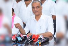 Auto drivers are bankrupt due to Telangana govt's policies, says Harish Rao