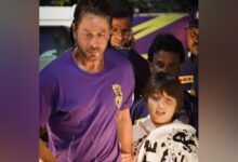 SRK attended KKR vs PBKS match with son AbRam