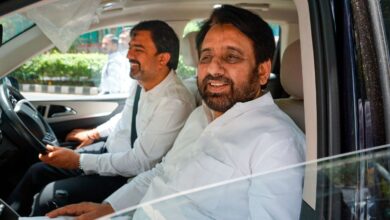 AAP leader Amanatullah Khan on his way to the party office after bail