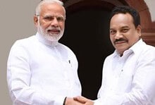 BJP candidate Godam Nagesh with PM Modi