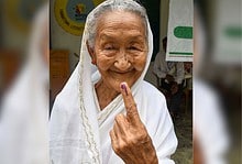 Women voters outnumber men in all 5 Assam LS seats where voting is underway