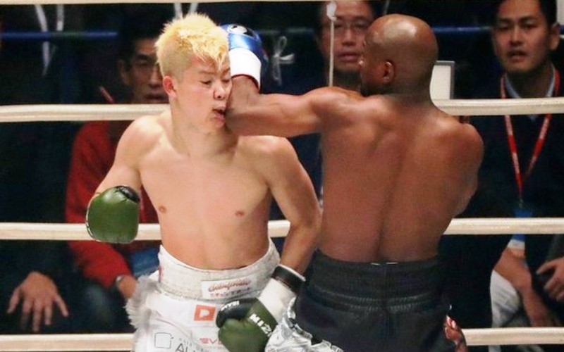 Floyd Mayweather makes millions after thrashing Japanese boxer