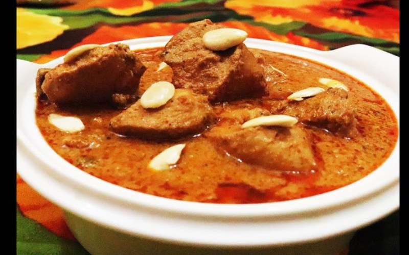Recipe: Badami murg keema