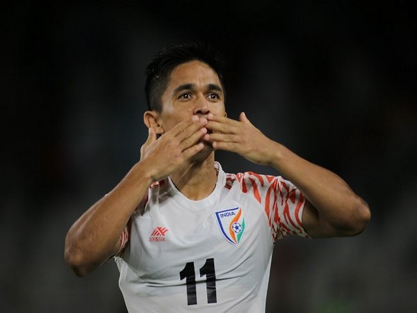 Sunil Chhetri receives ‘Football Ratna’ award