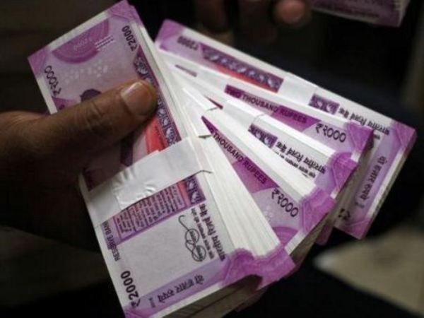 Rs 25 lakh cash, 2 kg gold recovered from engineer of Indore Development Authority