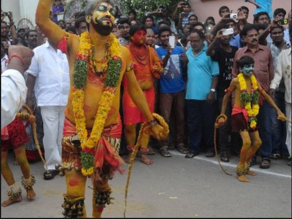 Governor Tamilisai greets Telangana people on Bonalu festival