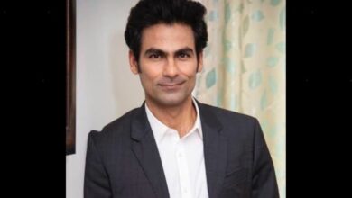 Mohammad Kaif slams Imran Khan
