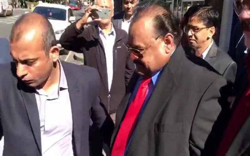London: Altaf Hussain's bail extended again for month