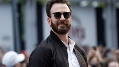 Switch from MCU to 'Knives Out' was seamless: Chris Evans