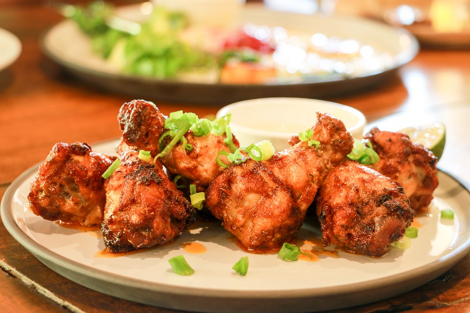 Woman gets free chicken for life after praising restaurant