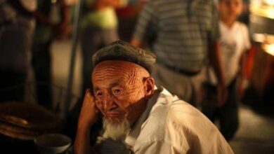 US pressures China on Uighurs
