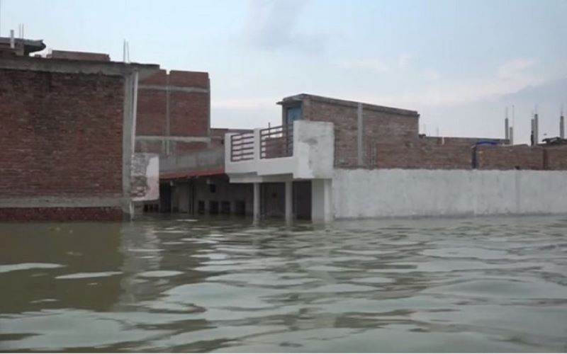 Prayagraj: Several houses partially submerged in floodwater