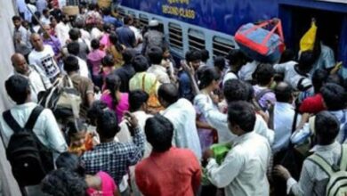 RTC strike: Travellers throng Railway stn