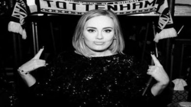 Adele shows off her slim figure at Drake's birthday party